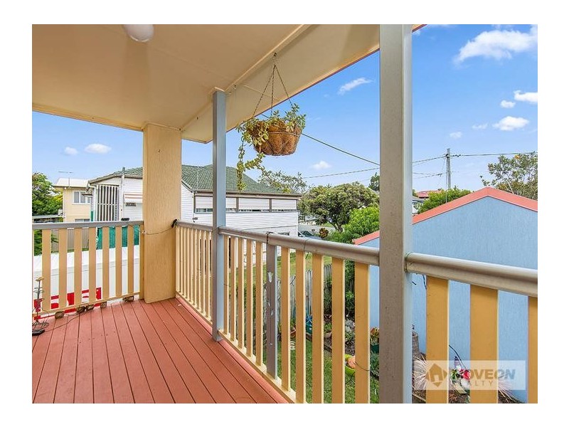 4/7 BAILEY ST, Woody Point QLD 4019