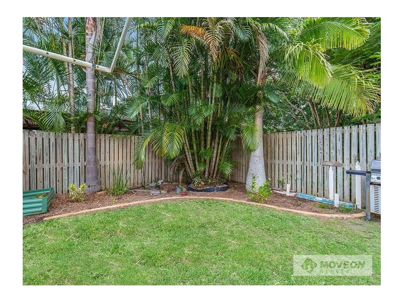 4/7 BAILEY ST, Woody Point QLD 4019