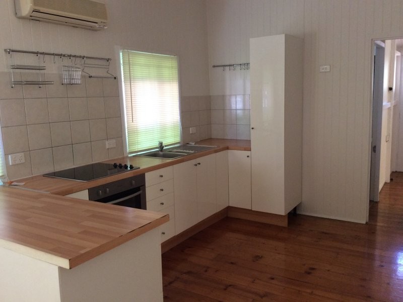 27 Burke Street, Coorparoo QLD 4151