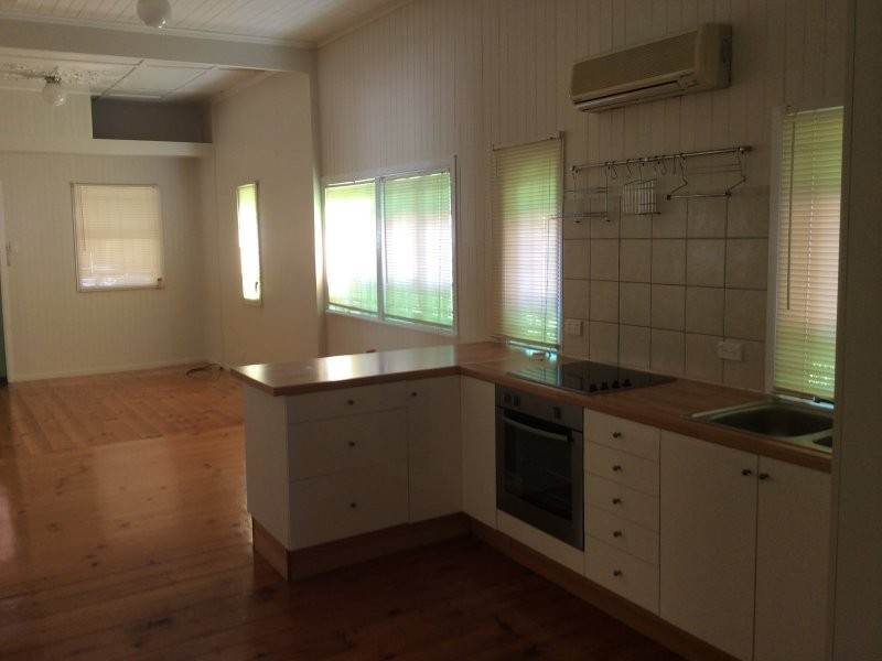 27 Burke Street, Coorparoo QLD 4151