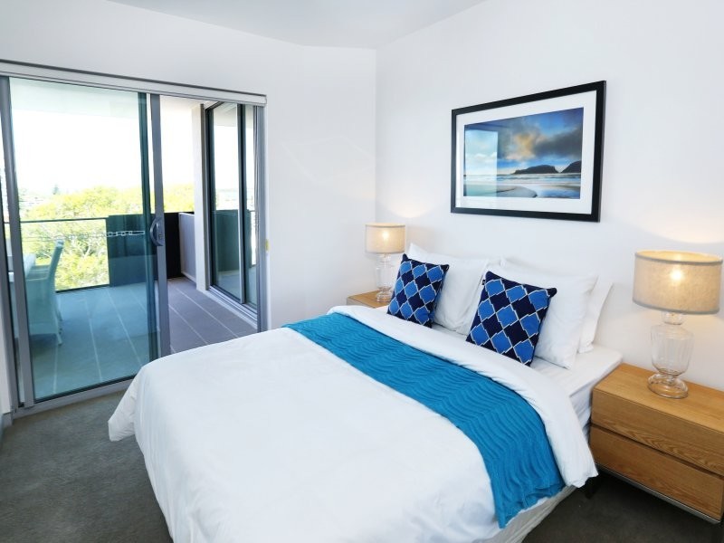 33/80 Hornibrook Esplanade, Clontarf QLD 4019