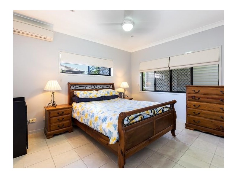 45 COLLINS STREET, Woody Point QLD 4019