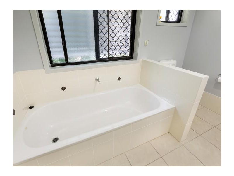 45 COLLINS STREET, Woody Point QLD 4019