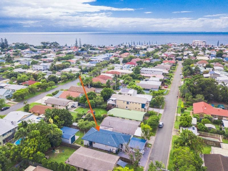 28 HIGLETT ST, Scarborough QLD 4020