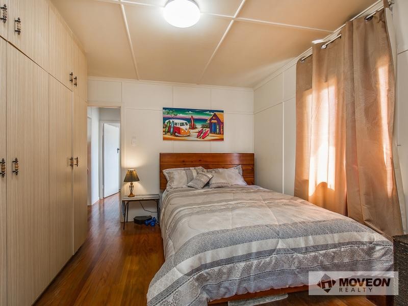 28 HIGLETT ST, Scarborough QLD 4020