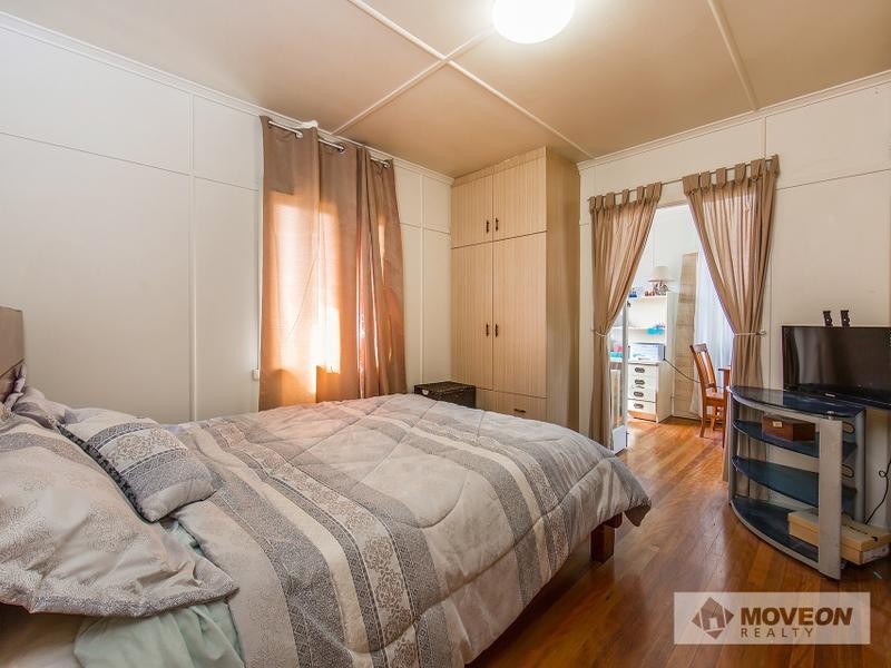 28 HIGLETT ST, Scarborough QLD 4020