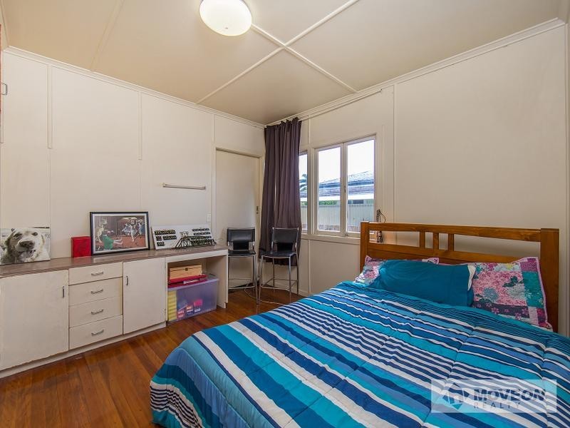 28 HIGLETT ST, Scarborough QLD 4020