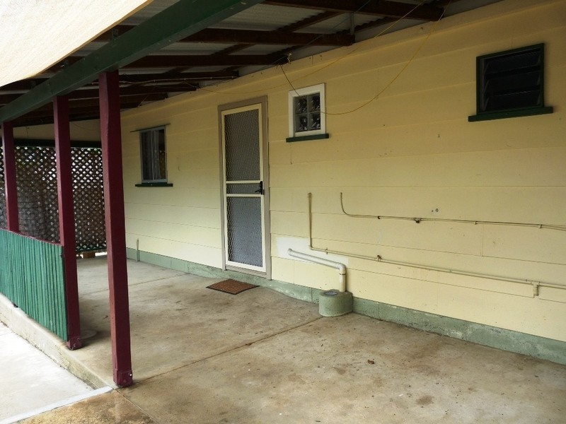 7 VERNON ST, Clontarf QLD 4019