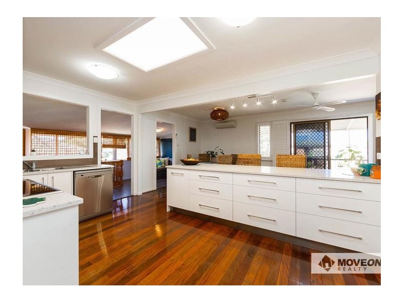 16 PAYNE ST, Clontarf QLD 4019