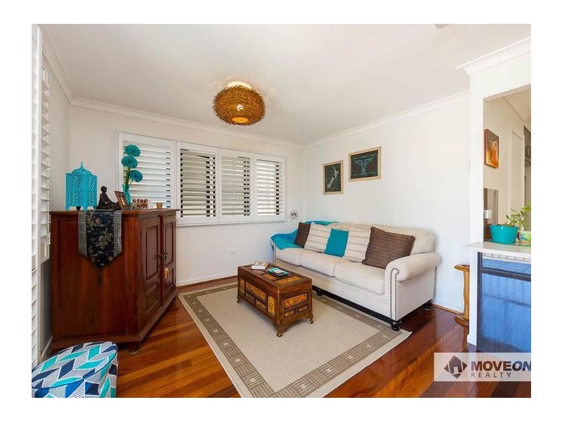 16 PAYNE ST, Clontarf QLD 4019