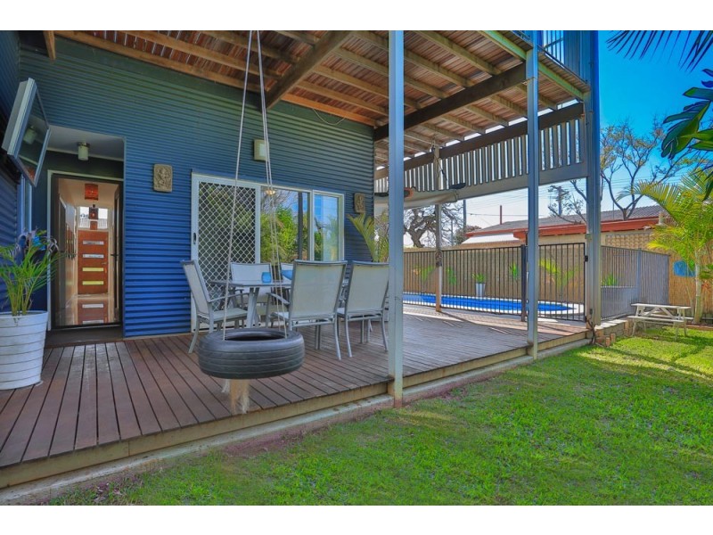 10 Alexander Street, Scarborough QLD 4020