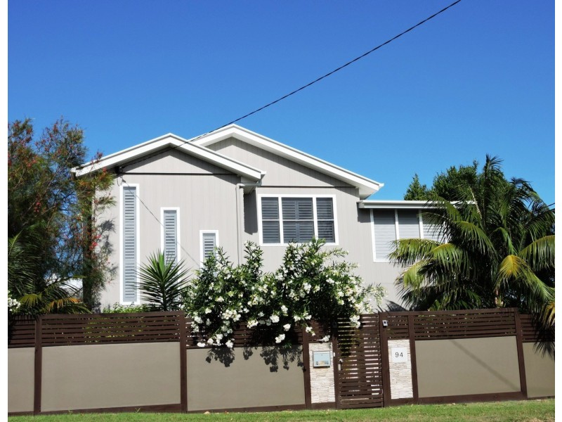 94 Kate Street, Woody Point QLD 4019