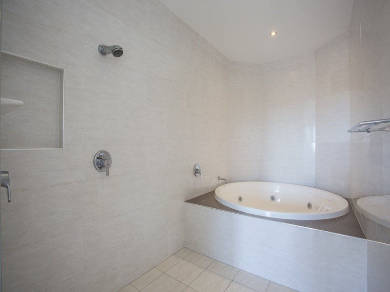 6/141 Flinders Parade, Scarborough QLD 4020