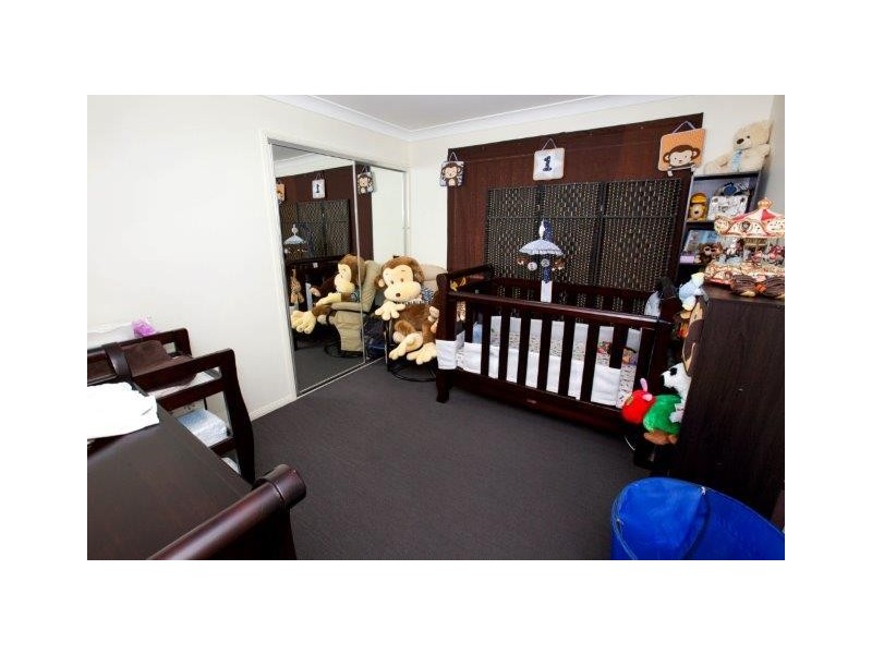 1/13 Dysart Street, Rothwell QLD 4022