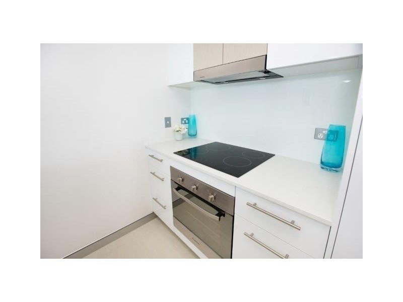 12/80 Hornibrook esplanade, Clontarf QLD 4019