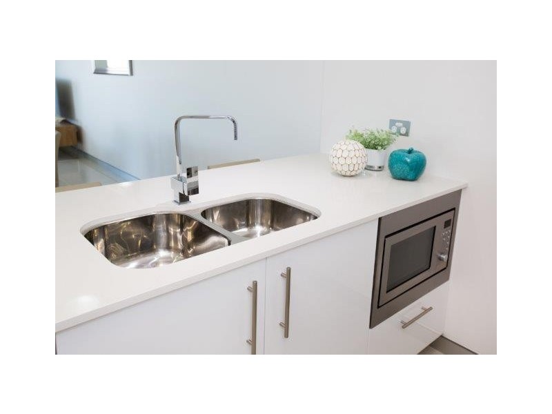 12/80 Hornibrook esplanade, Clontarf QLD 4019