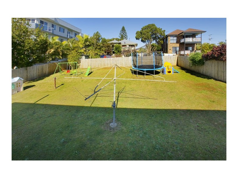 67 Flinders Parade, Scarborough QLD 4020