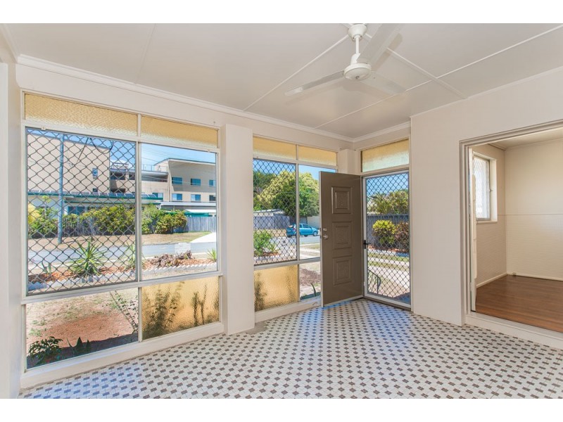 64 Cornelius Street, Clontarf QLD 4019
