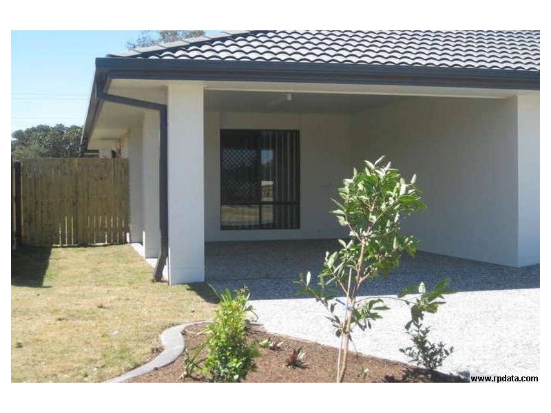2/5 Hellcat Court, Bray Park QLD 4500