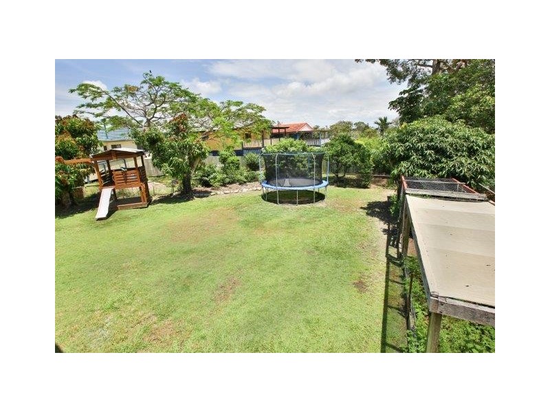 191 Scarborough Road, Scarborough QLD 4020