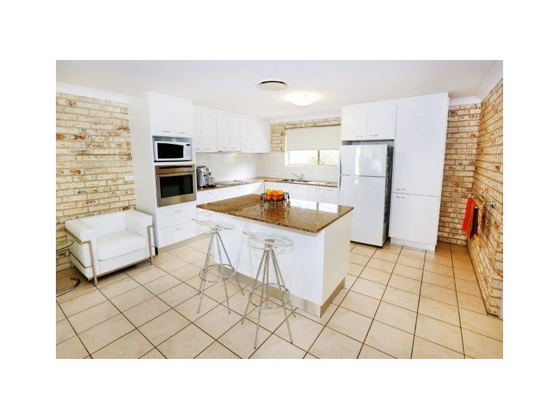 2 Bailey Street, Woody Point QLD 4019