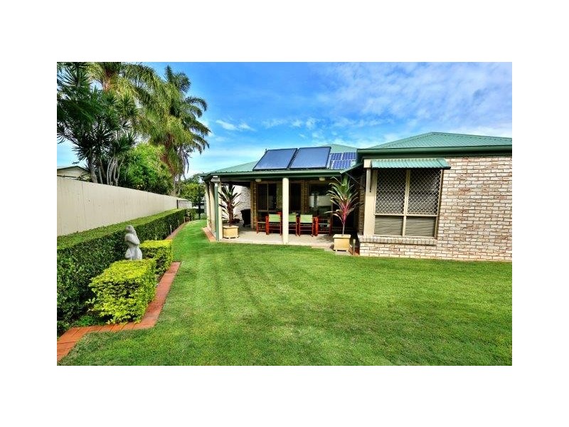 2 Bailey Street, Woody Point QLD 4019