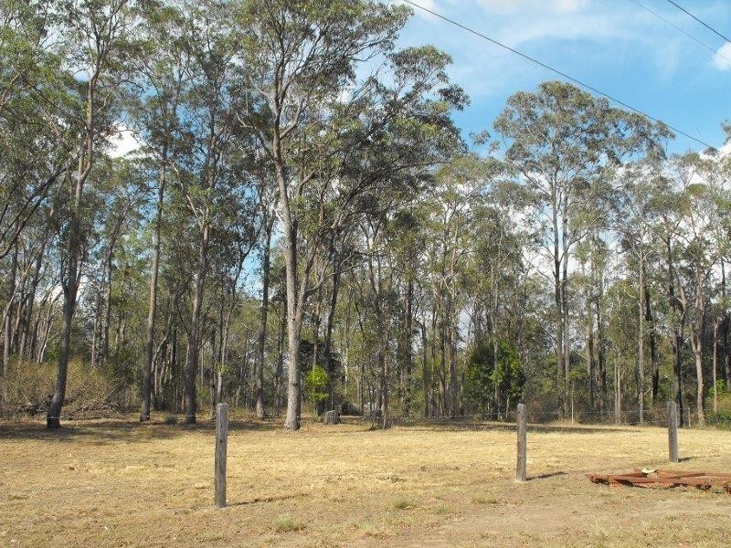 56 Langton Road, Blackbutt North QLD 4306