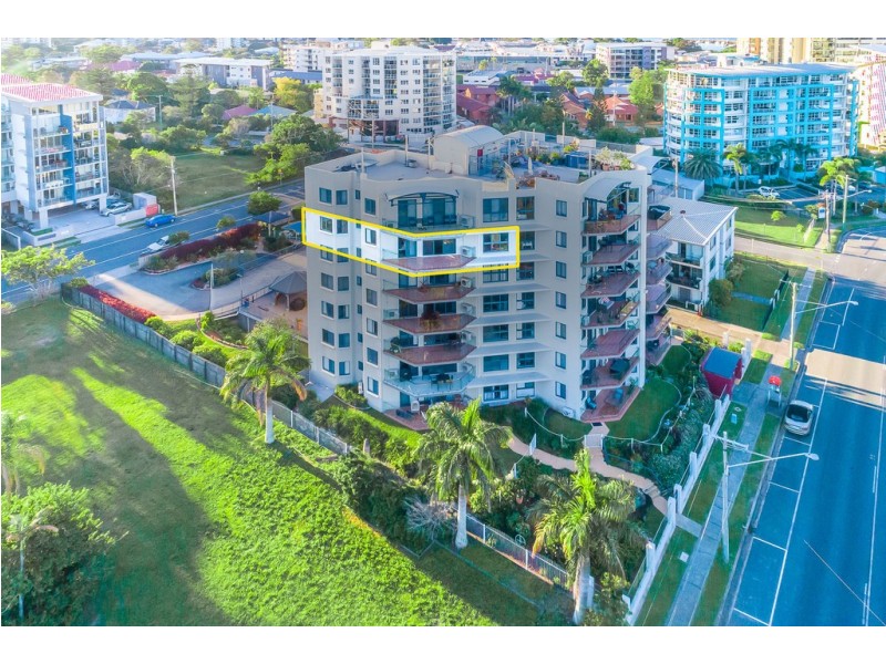 18/69 Marine Parade, Redcliffe QLD 4020