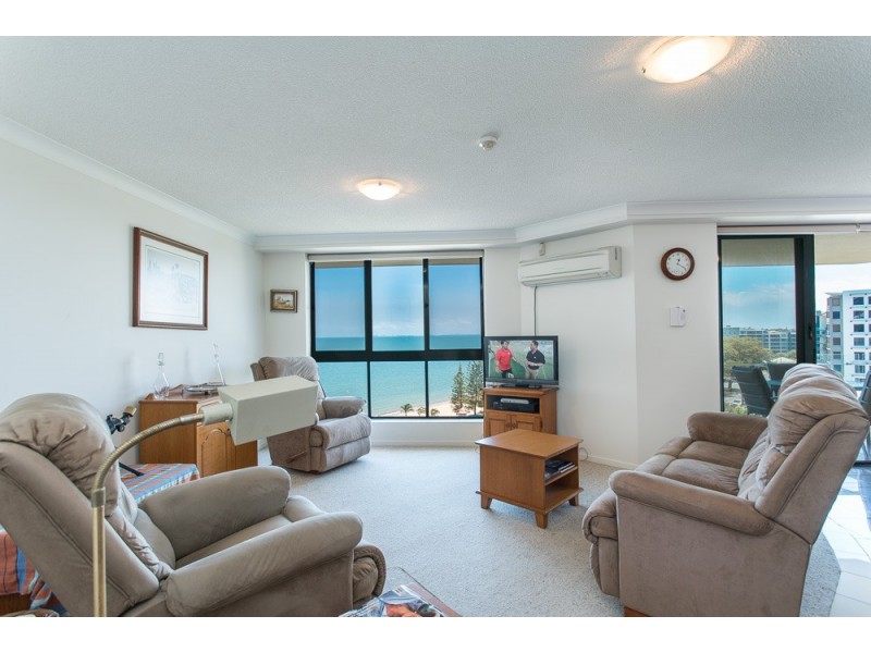 18/69 Marine Parade, Redcliffe QLD 4020