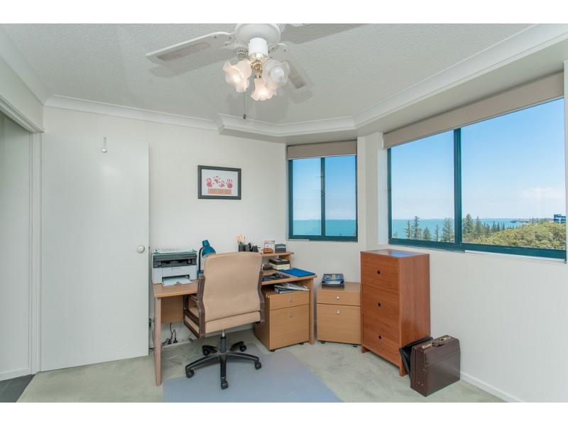 18/69 Marine Parade, Redcliffe QLD 4020