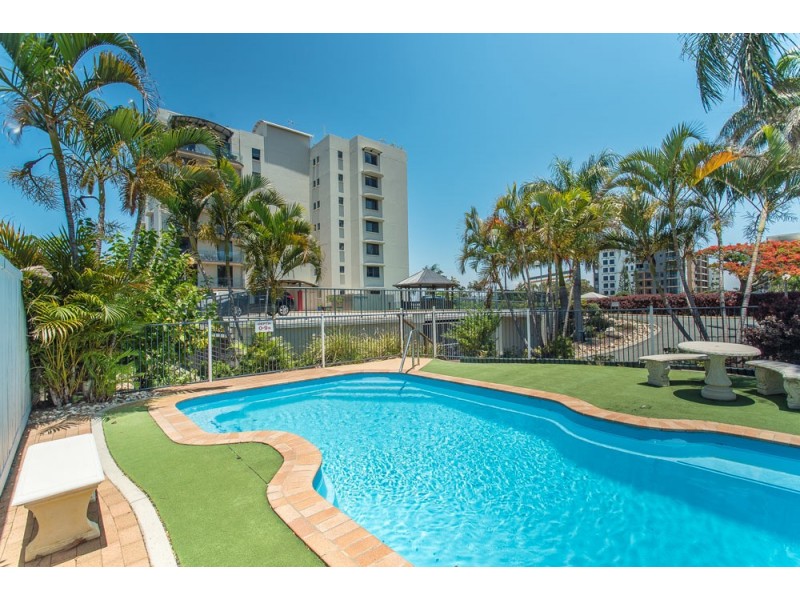 18/69 Marine Parade, Redcliffe QLD 4020