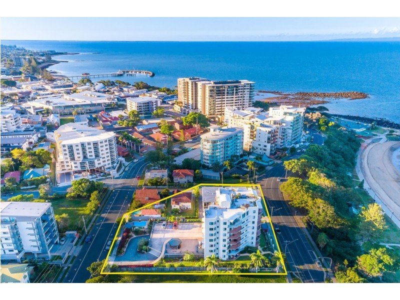 18/69 Marine Parade, Redcliffe QLD 4020