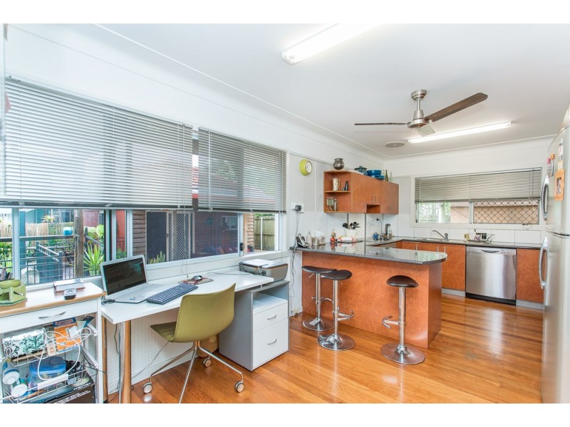 22 Watson Street, Clontarf QLD 4019