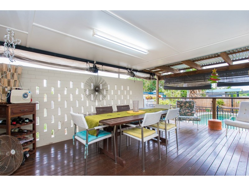 22 Watson Street, Clontarf QLD 4019