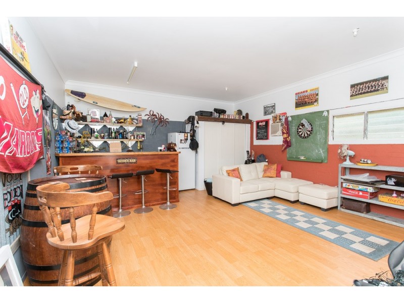 22 Watson Street, Clontarf QLD 4019