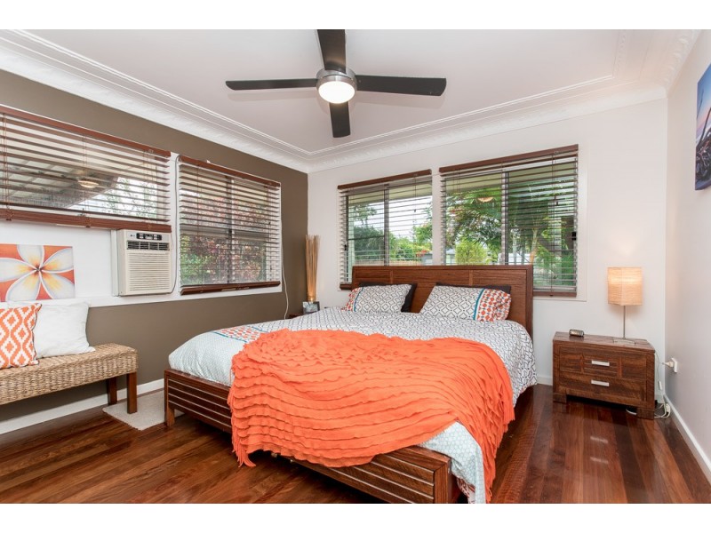 22 Watson Street, Clontarf QLD 4019