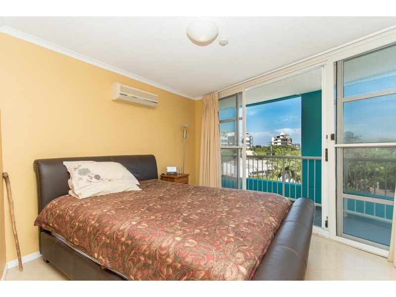 13/77-79 Marine Parade, Redcliffe QLD 4020