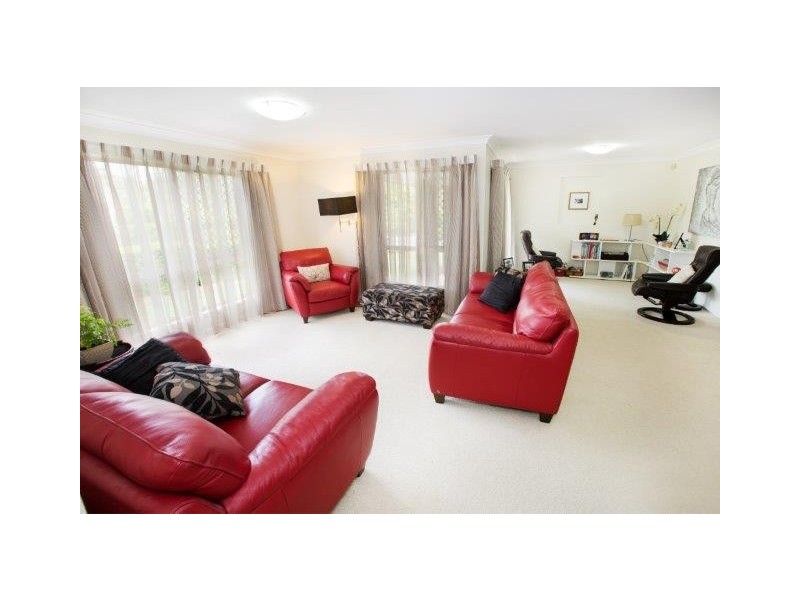 2 Aquarius Place, Bridgeman Downs QLD 4035