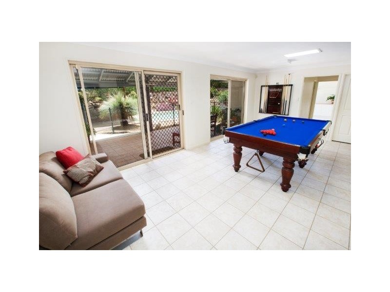 2 Aquarius Place, Bridgeman Downs QLD 4035