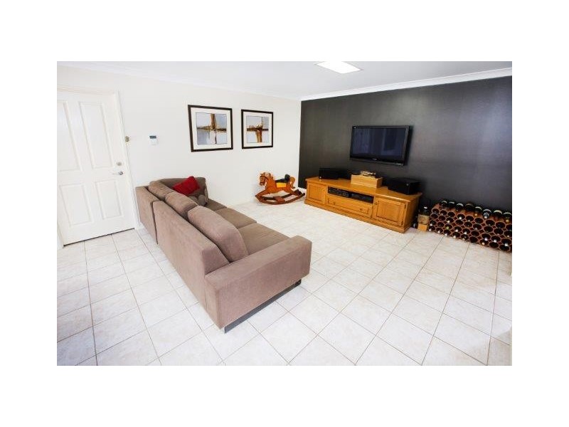 2 Aquarius Place, Bridgeman Downs QLD 4035