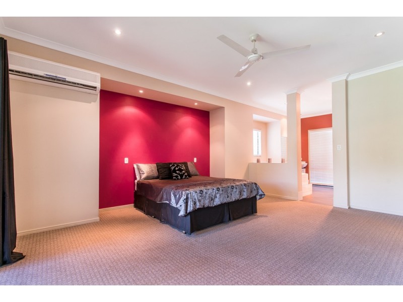 2 Tangerine Court, Narangba QLD 4504