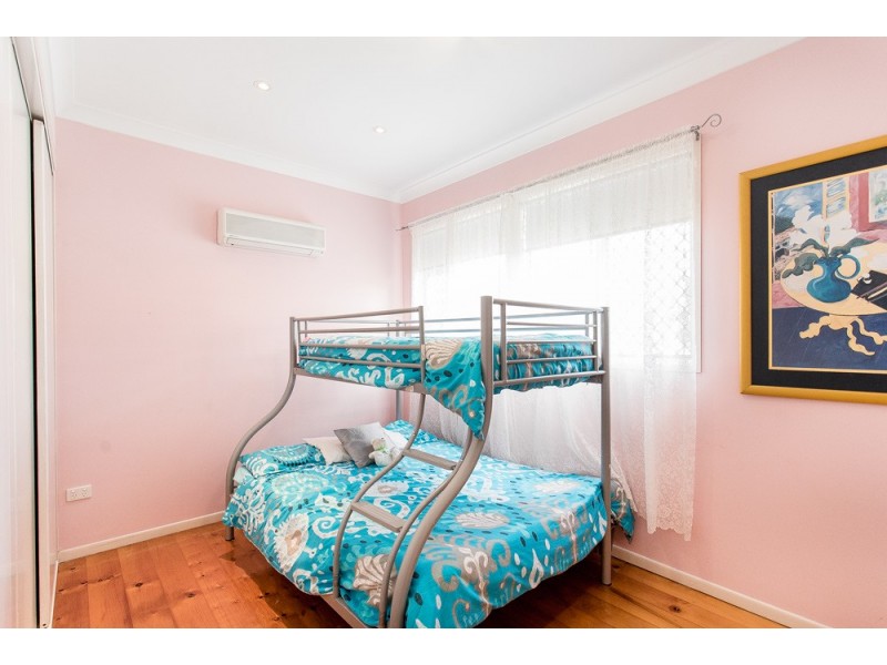 18 Water Street, Deception Bay QLD 4508