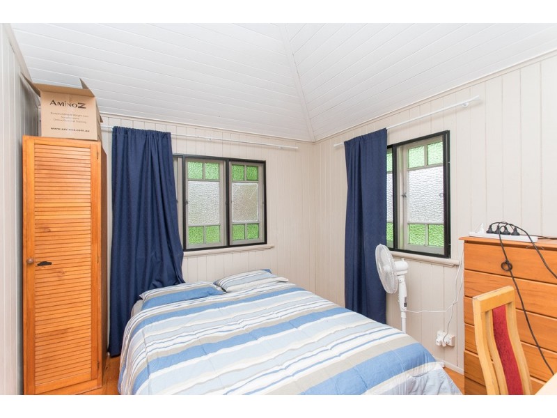 18 Water Street, Deception Bay QLD 4508