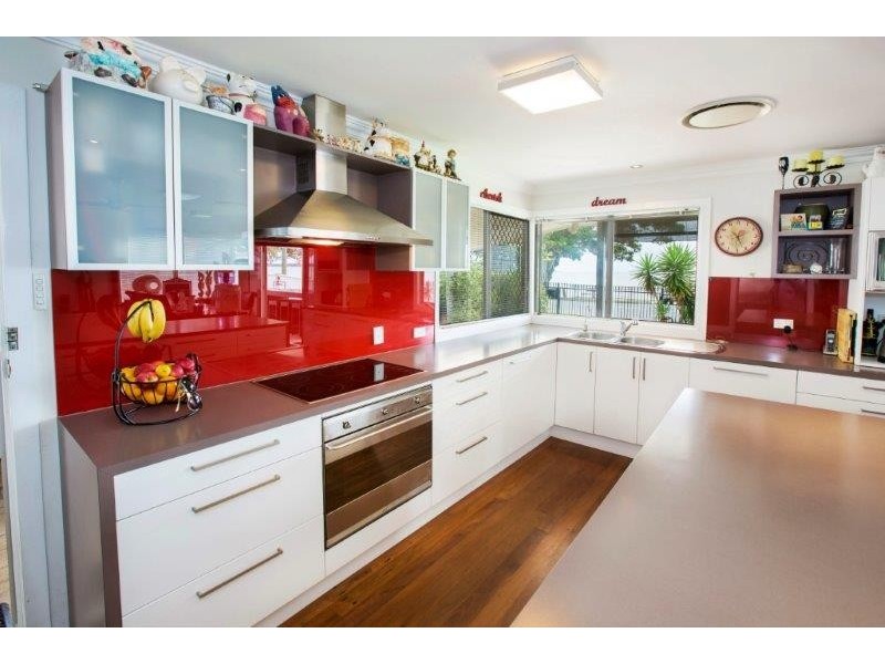 3 Captain Cook Pde, Deception Bay QLD 4508