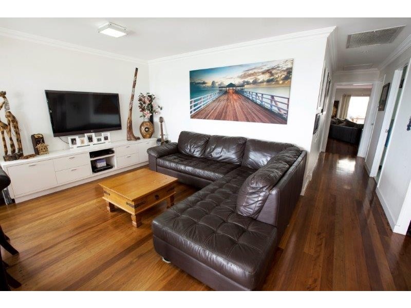 3 Captain Cook Pde, Deception Bay QLD 4508