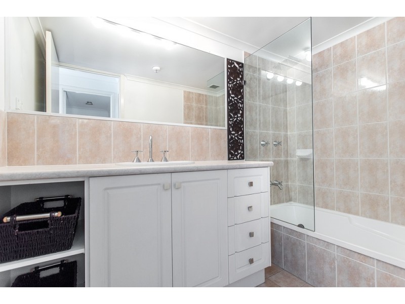 17/69 Marine Pde, Redcliffe QLD 4020