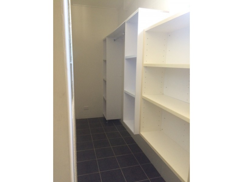 1/87 Dover Rd, Redcliffe QLD 4020