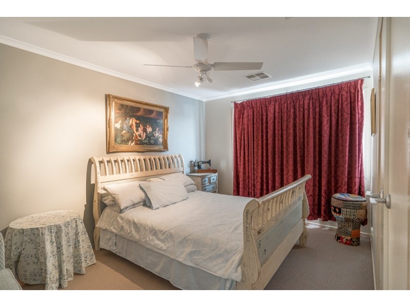 179 Griffith Road, Newport QLD 4020