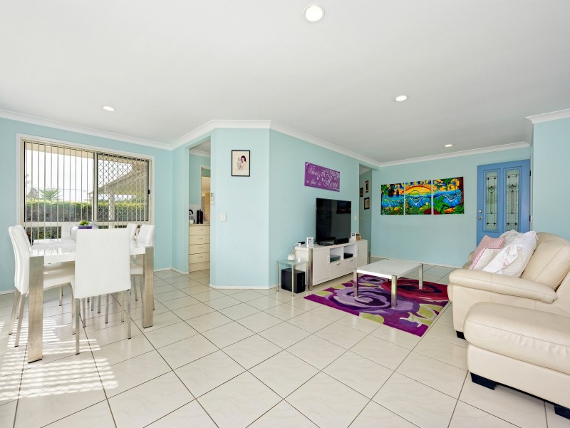 51 Lipscombe Rd, Deception Bay QLD 4508