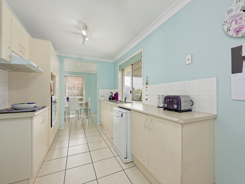51 Lipscombe Rd, Deception Bay QLD 4508
